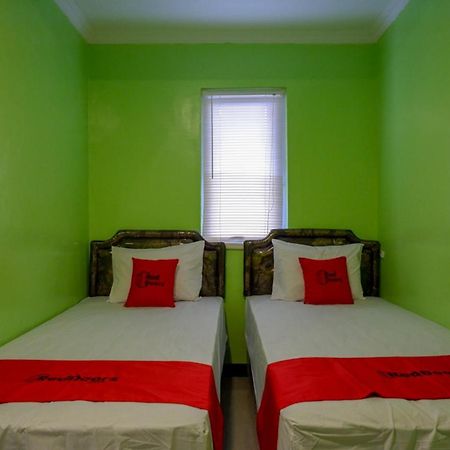 Reddoorz @ Jalan Gatot Subroto Semarang Hotell Eksteriør bilde