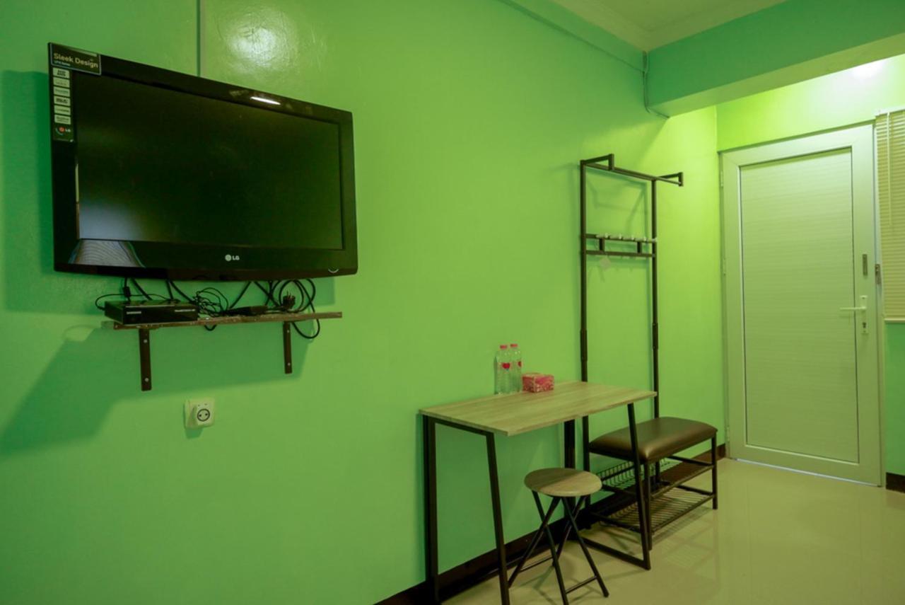 Reddoorz @ Jalan Gatot Subroto Semarang Hotell Eksteriør bilde